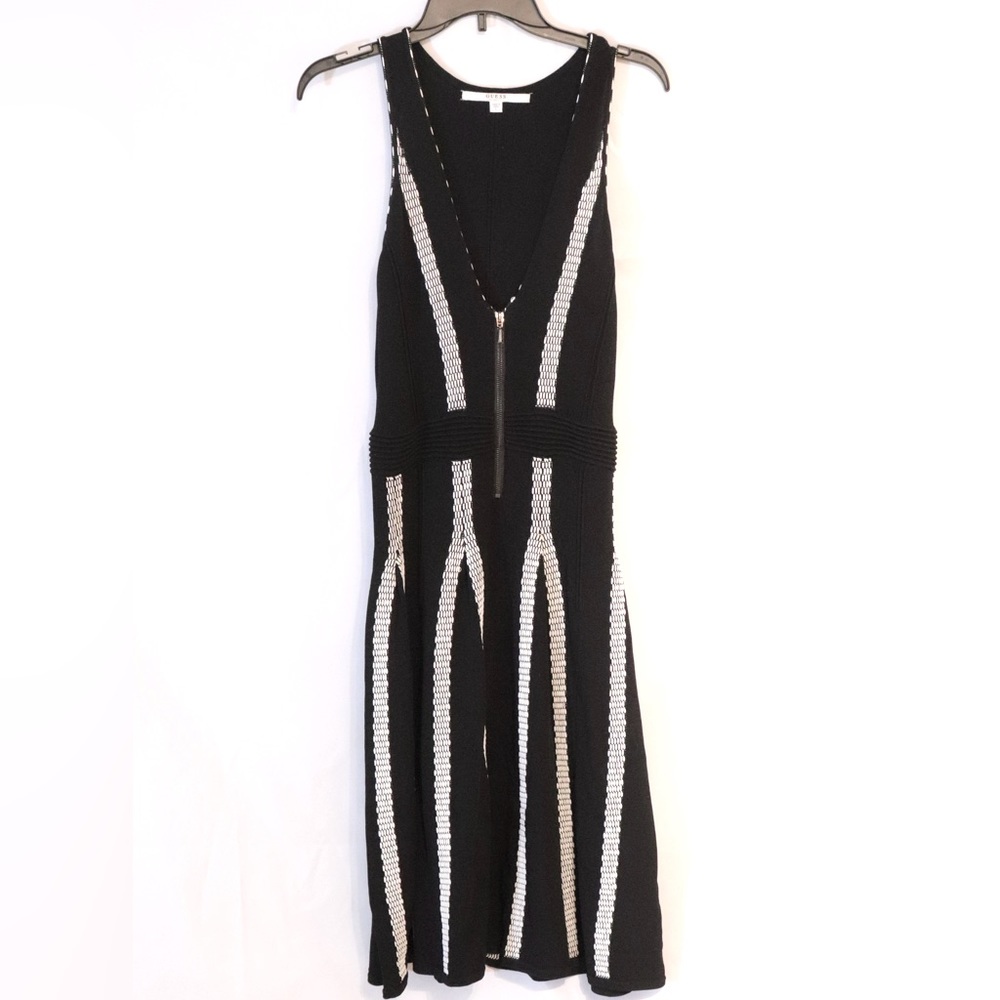 GUESS Sleeveless Cassie Floating Stitch Dress Jet Black Combo